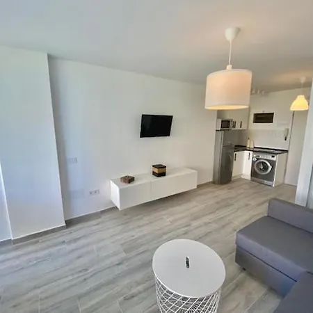 Appartement Estudio Nuevo Y Con Piscina