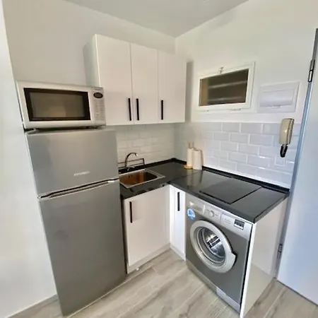 Estudio Nuevo Y Con Piscina Benalmádena